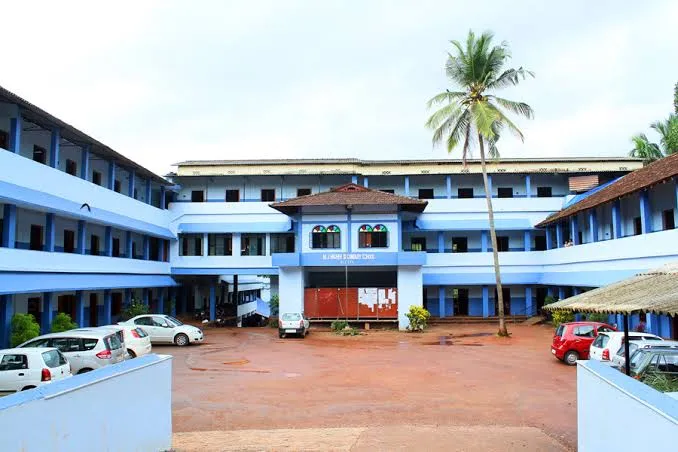 എം.ജെ.എച്ച്.എസ്.എസ്. എളേറ്റിൽ സ്കൂൾ കെട്ടിടം